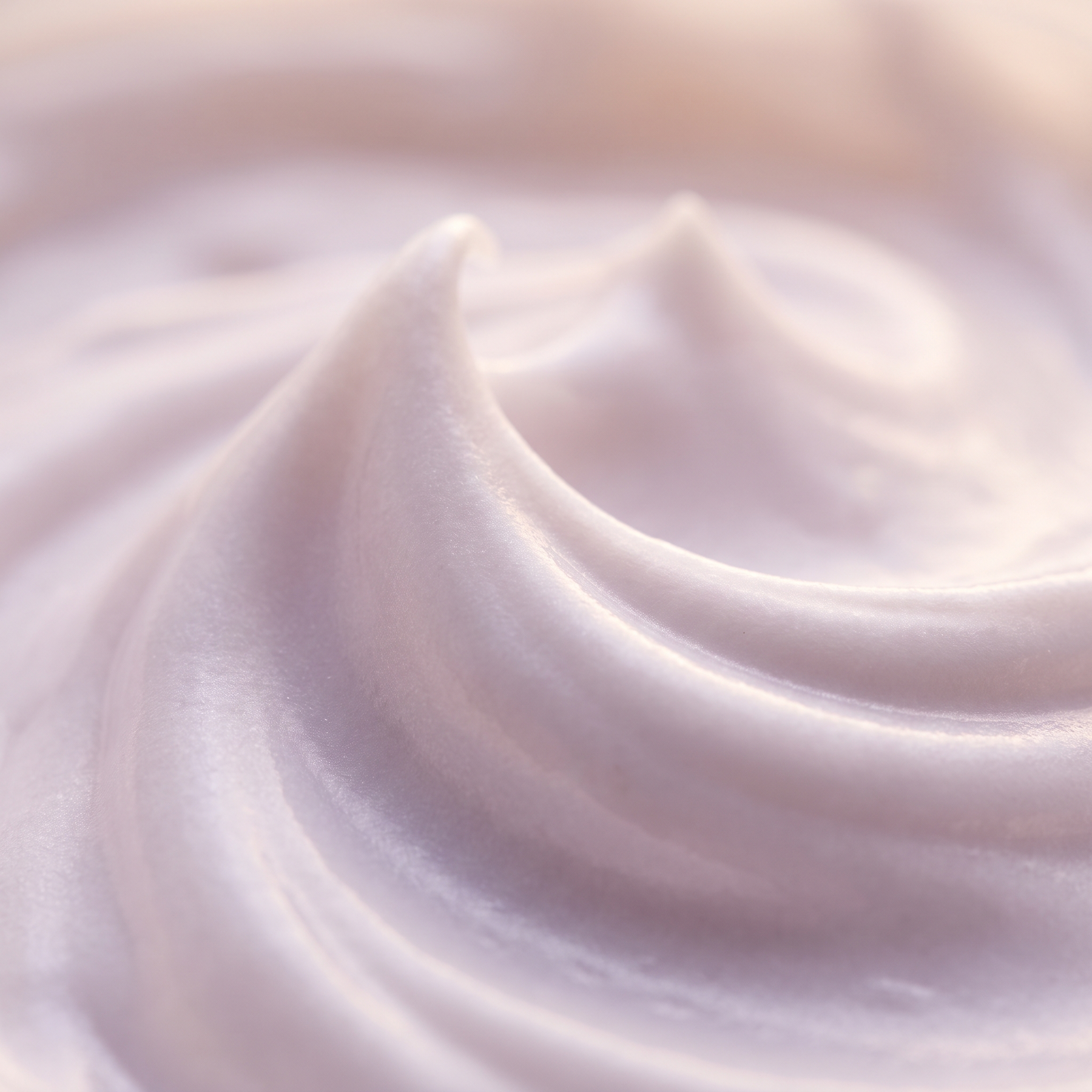 Lilac collagen retinol cream texture